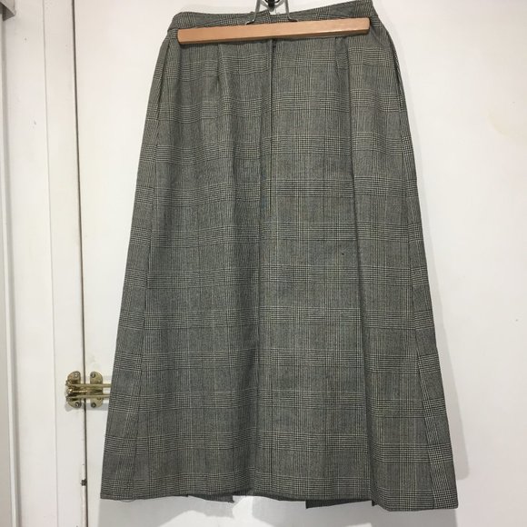 VINTAGE PORTS INTERNATIONAL WOOL PLAID PLEATED SKIRTS SIZE 6 - Picture 3 of 11